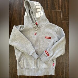SUPREME JACKET